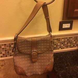 🚫🚫 SOLD!! 🚫🚫 Light Brown monogram coach bag