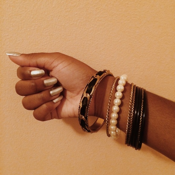 9 piece bracelet set from Forever 21.