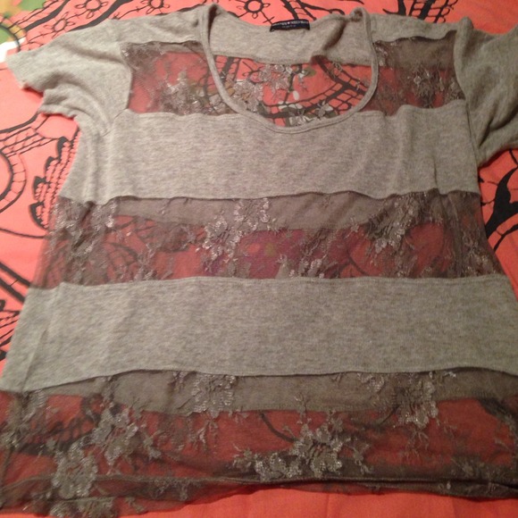 Brandy Melville top