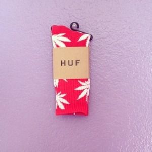 ❄️ HOLD! ❄️ Red HUF socks