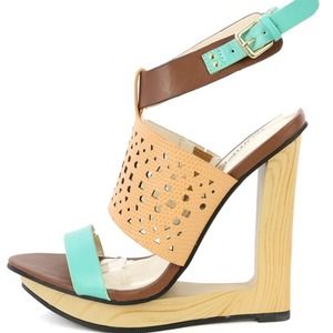 Unique Cut Out Wedges!