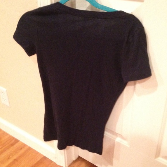 Dark Blue Hollister V-Neck - Picture 3 of 3