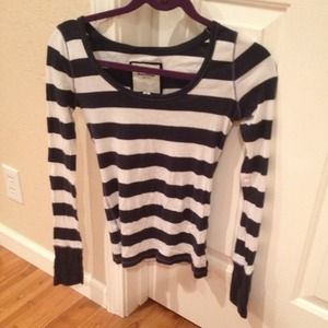 Abercrombie Blue and White Stripped Long Sleeve