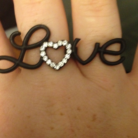 Claire's Jewelry - ✨Cute double "love" ring ✨
