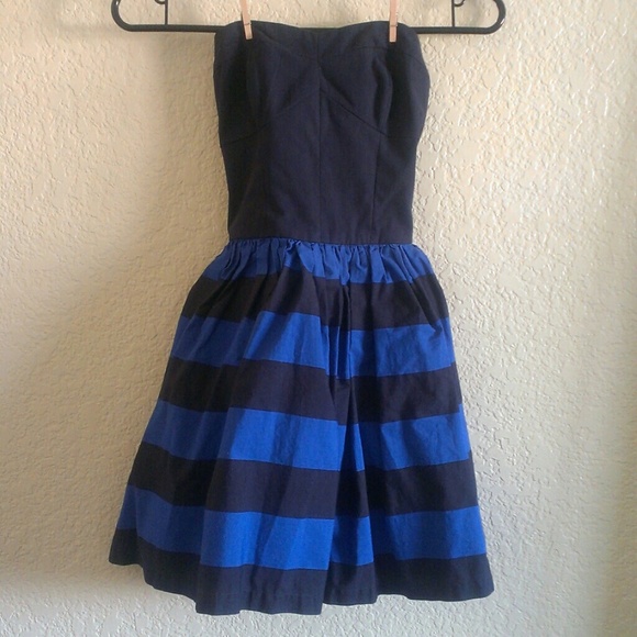BLUE AND BLACK STIPED DRESS