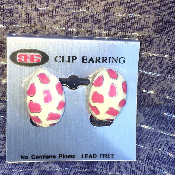 Clip on earrings