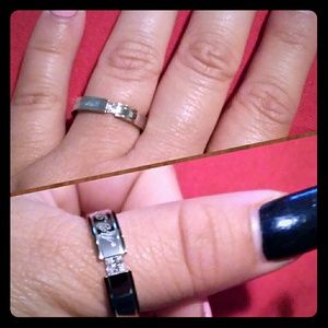 His/Her couples ring?sale?