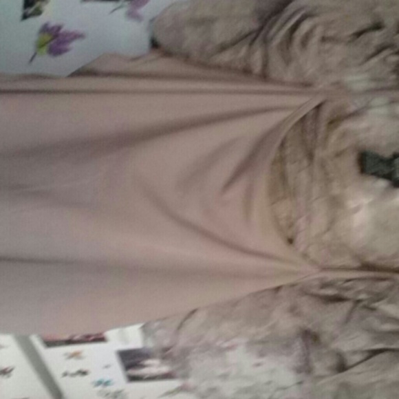 Beautiful blouse - Picture 2 of 2