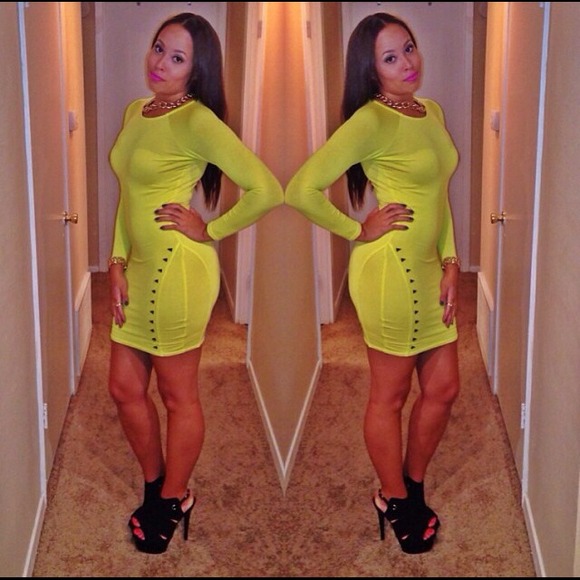 Yellow River Island mini dress
