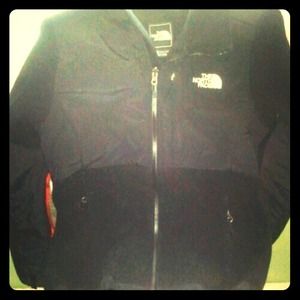 Black north face fleece