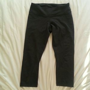Lululemon Wunder Under Crops 6