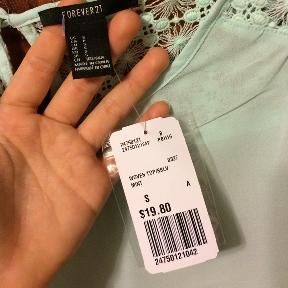 Mint blouse - Picture 2 of 4