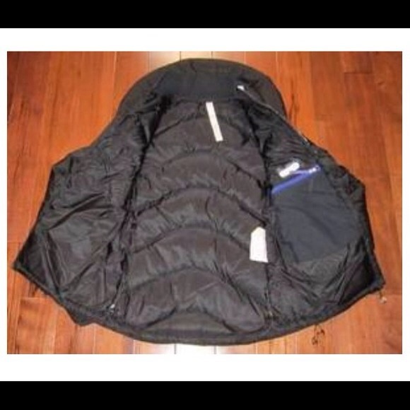 ✨SOLD✨ 💝 Lululemon Black Puffy Jacket 💝 - Picture 3 of 4