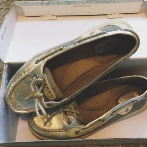 Angelfish Gold Sperries
