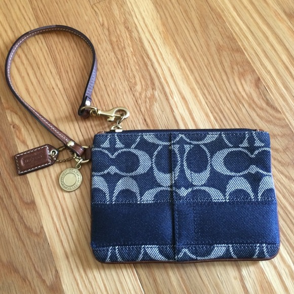Coach navy wristlet