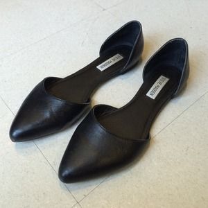 Black Steve Madden Flats
