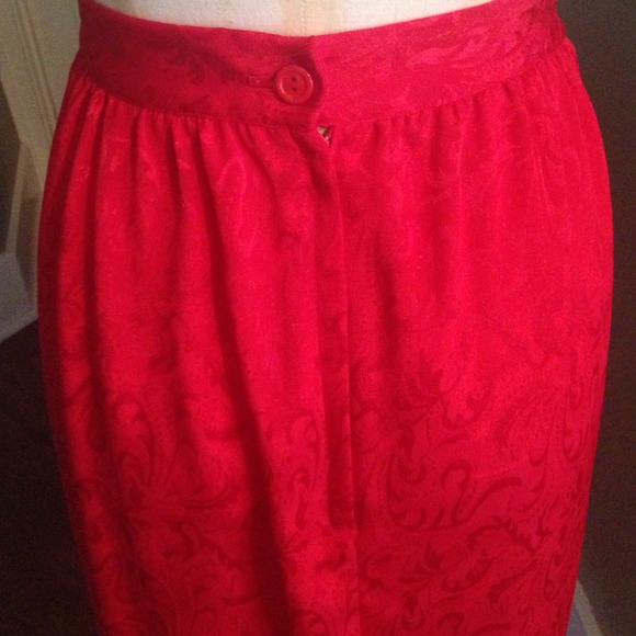 Bundled🎀🎀🎀Red vintage midi skirt! - Picture 3 of 3