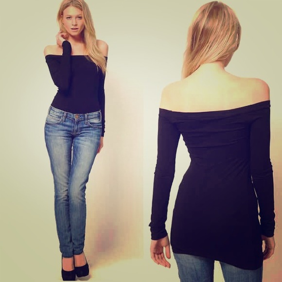 Off shoulder shirt