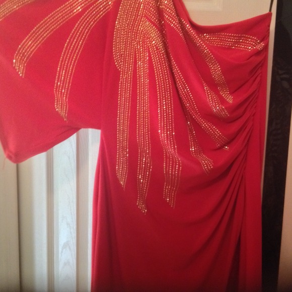 Spring dress - Picture 2 of 3