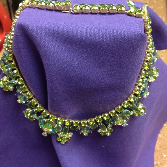 Vintage necklace w earrings