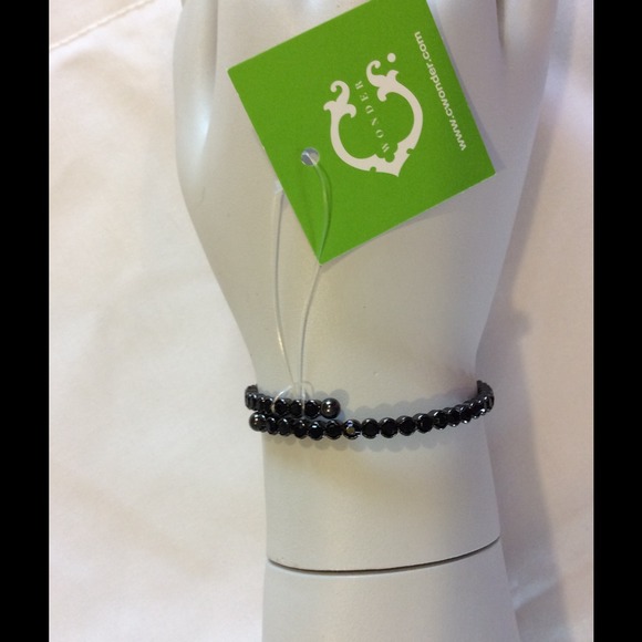 C. WONDER STRETCH BLING BRACELET JET BLACK NWT