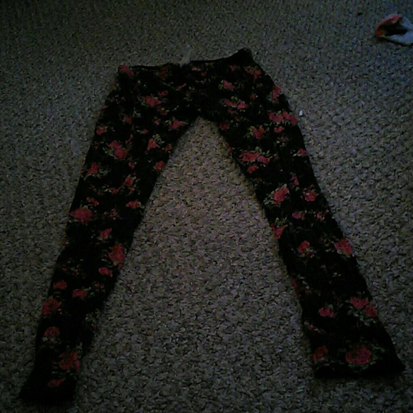 Rose pattern leggings - Picture 2 of 3