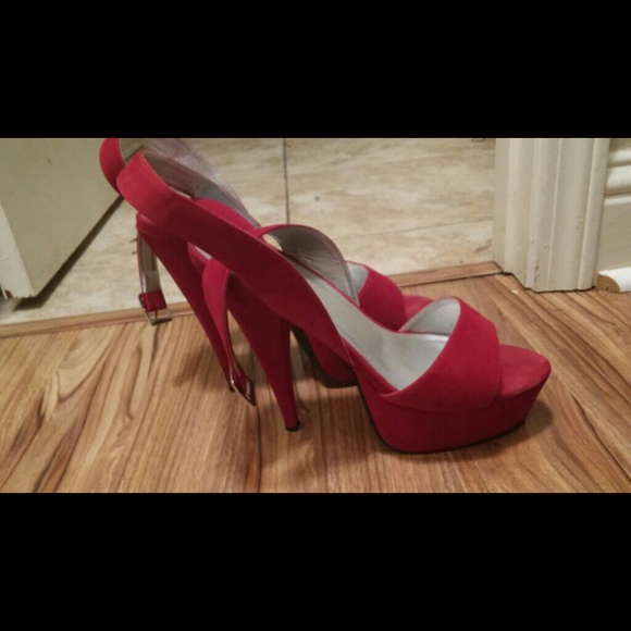 Spring sandals - Picture 3 of 4