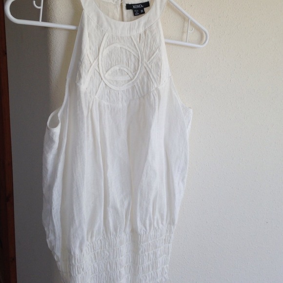 Off white cute summery top
