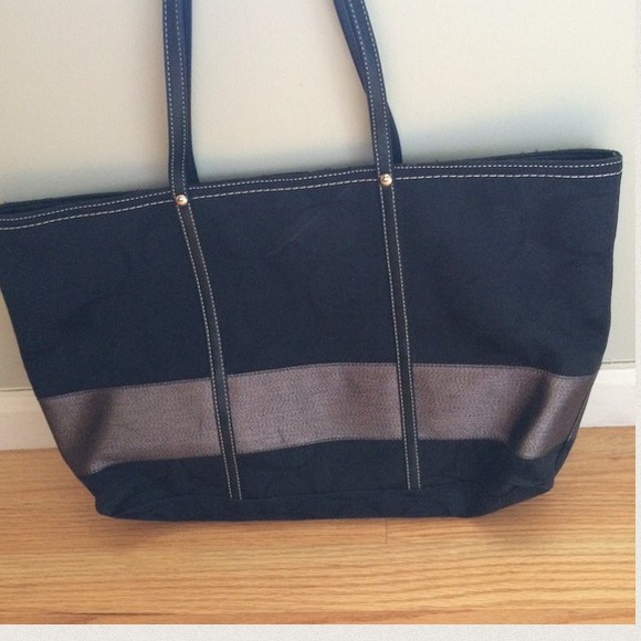 Coach black shoulder bag