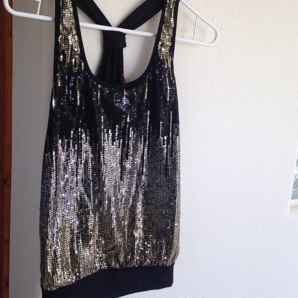Black sparkle tank