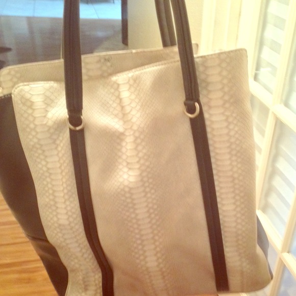 Tote