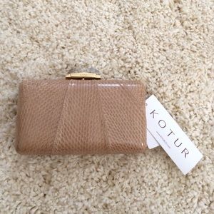 Kotur snake skin beige clutch