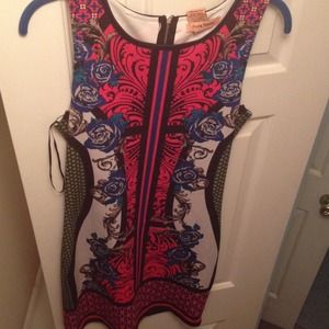 Beautiful body con dress