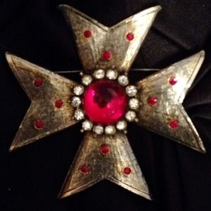 Vintage Cross Brooch / Pin