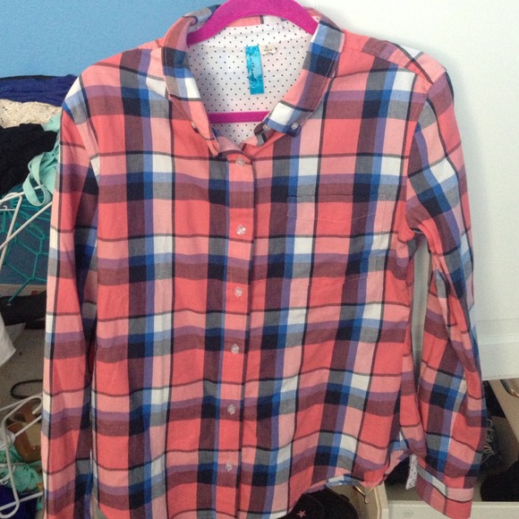 Flannel long sleeve shirt