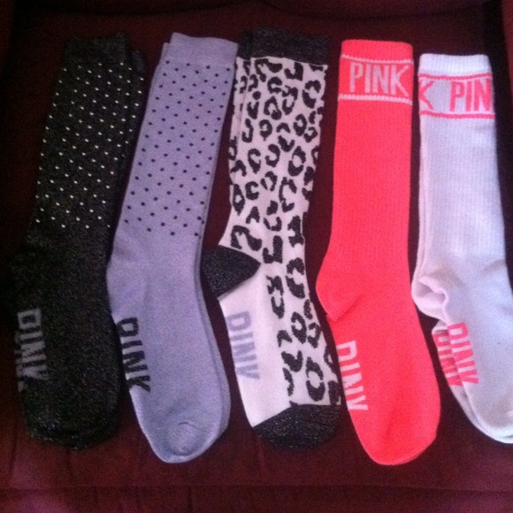 5 pairs of long vs pink socks!!!!!