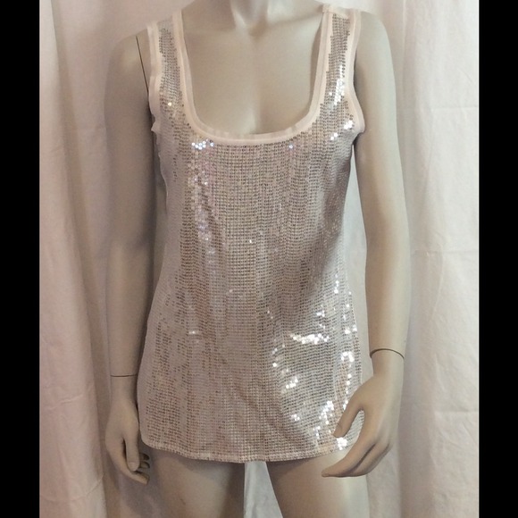 WHITE HOUSE BLACK MARKET SILVER SEQUIN TANK NWT M