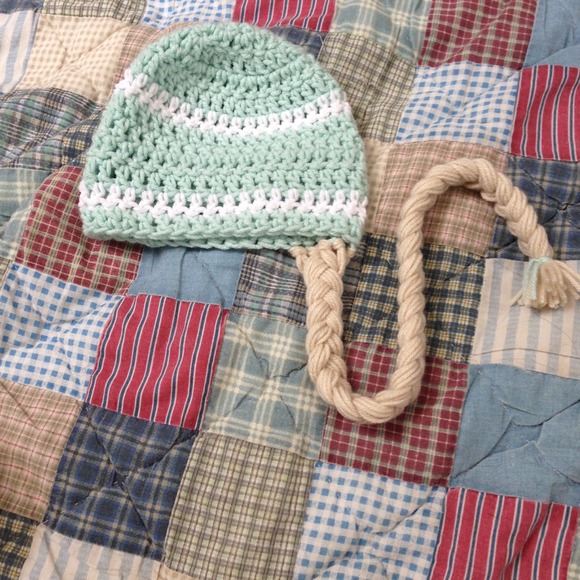 Elsa hats - Picture 3 of 3