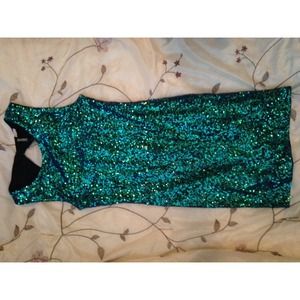 ♡ Blue/Green Sequin BodyCon Dress! ♡