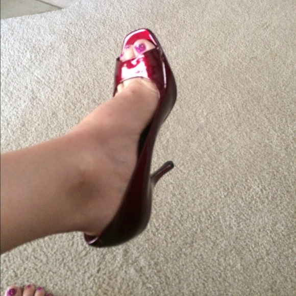 BCBG ruby red peep toe high heels. Size 5 1/2 m