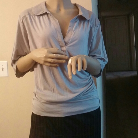 **SOLD** 🌺Grey Old Navy Shirt!🌺- Size 2x