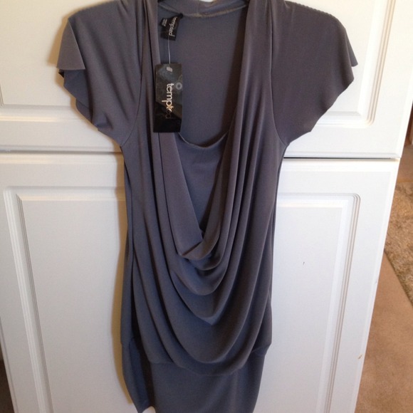 *NWT* Gray dress
