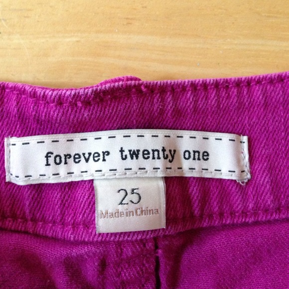 Purple forever twenty-one size 25 shorts - Picture 3 of 3