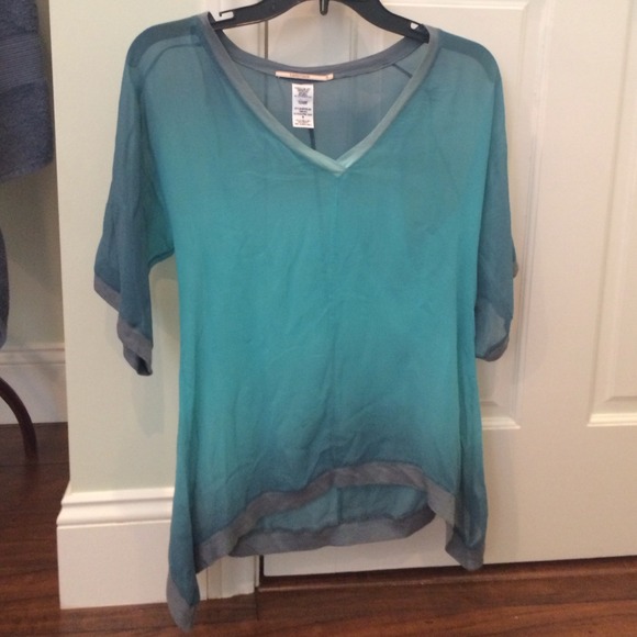 Ombré style t shirt by language