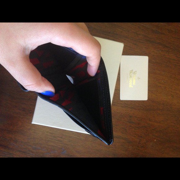 SOLD - Picture 4 of 4