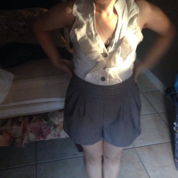 Cute romper 💜 - Picture 4 of 4