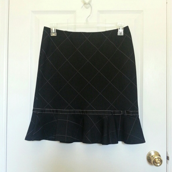 Express Elastic Waist Skirt
