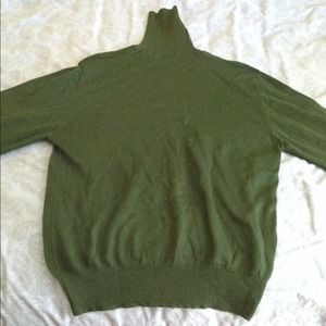 mens forest green sweater