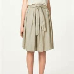NWOT ZARA BASIC LINEN SKIRT :))