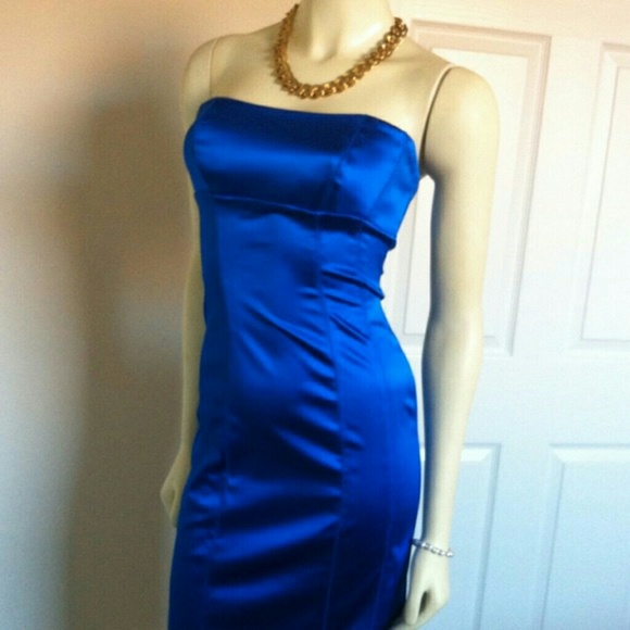 In Search of THIS dress ASAP!! Please share - Picture 3 of 3